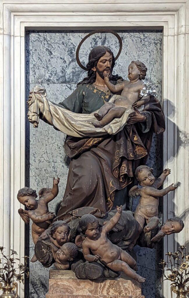 La Catedral de Sevilla inicia la restauración integral del retablo de San José y su conjunto escultórico