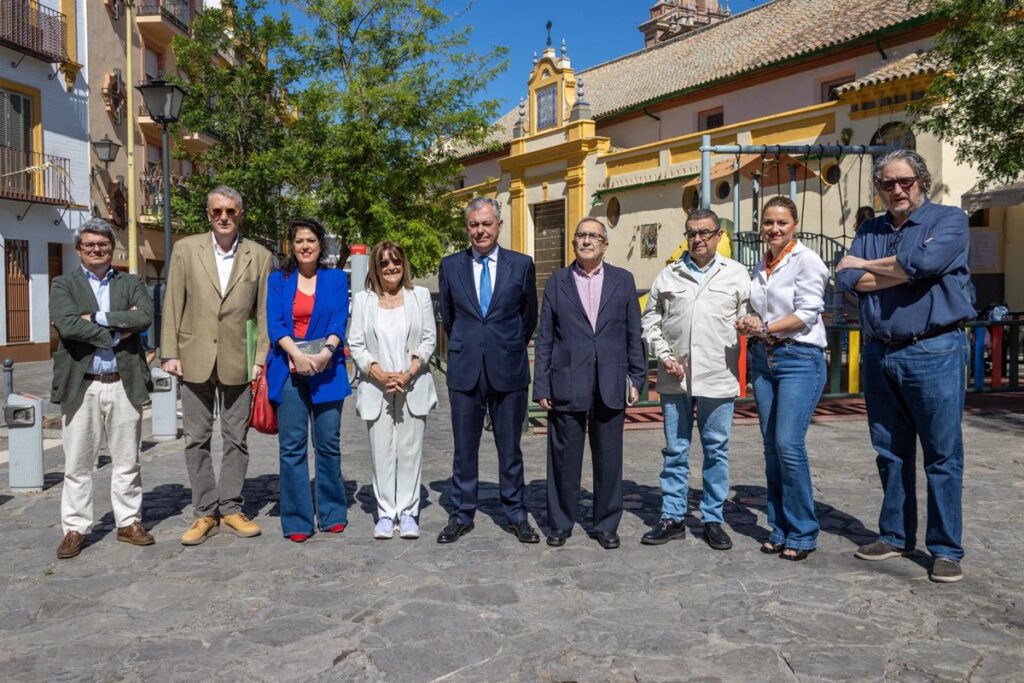 Sevilla dedicará un paseo literario a Chaves Nogales para recorrer "los enclaves de la ciudad vinculados a su vida"